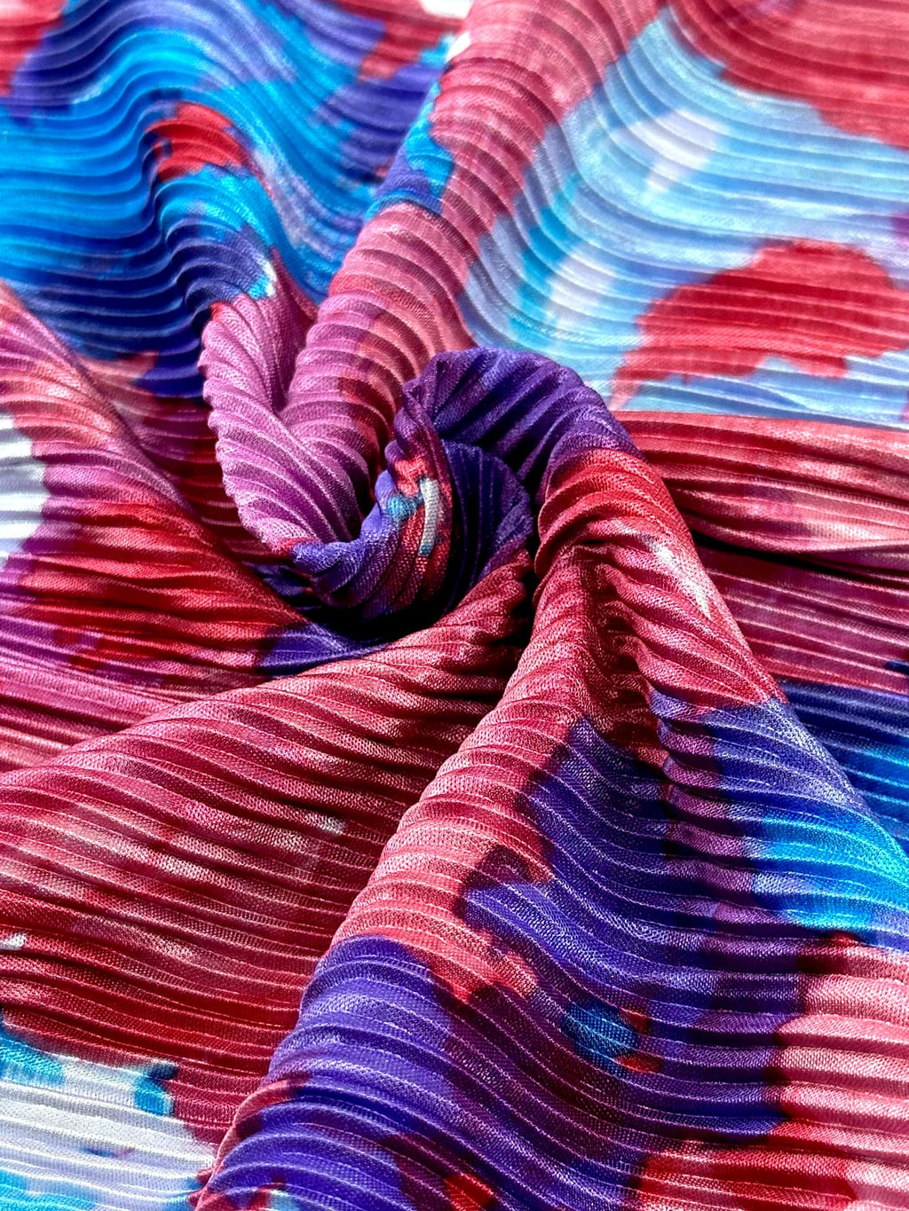 (PLEATED) BLUE AND PURPLE FLORAL ON BRIGHT MAUVE
