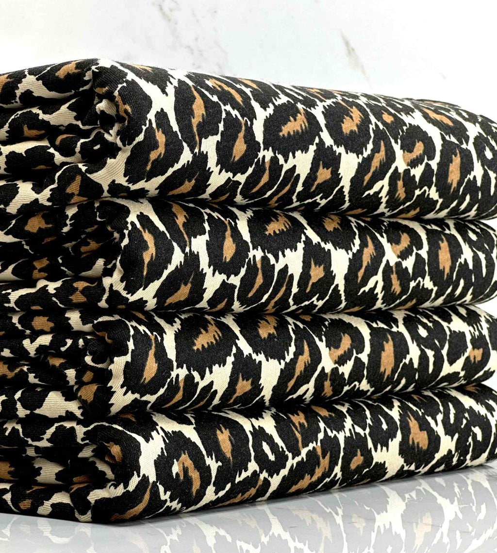 (COTTON JERSEY) BLACK AND CAMEL CHEETAH ON TAN