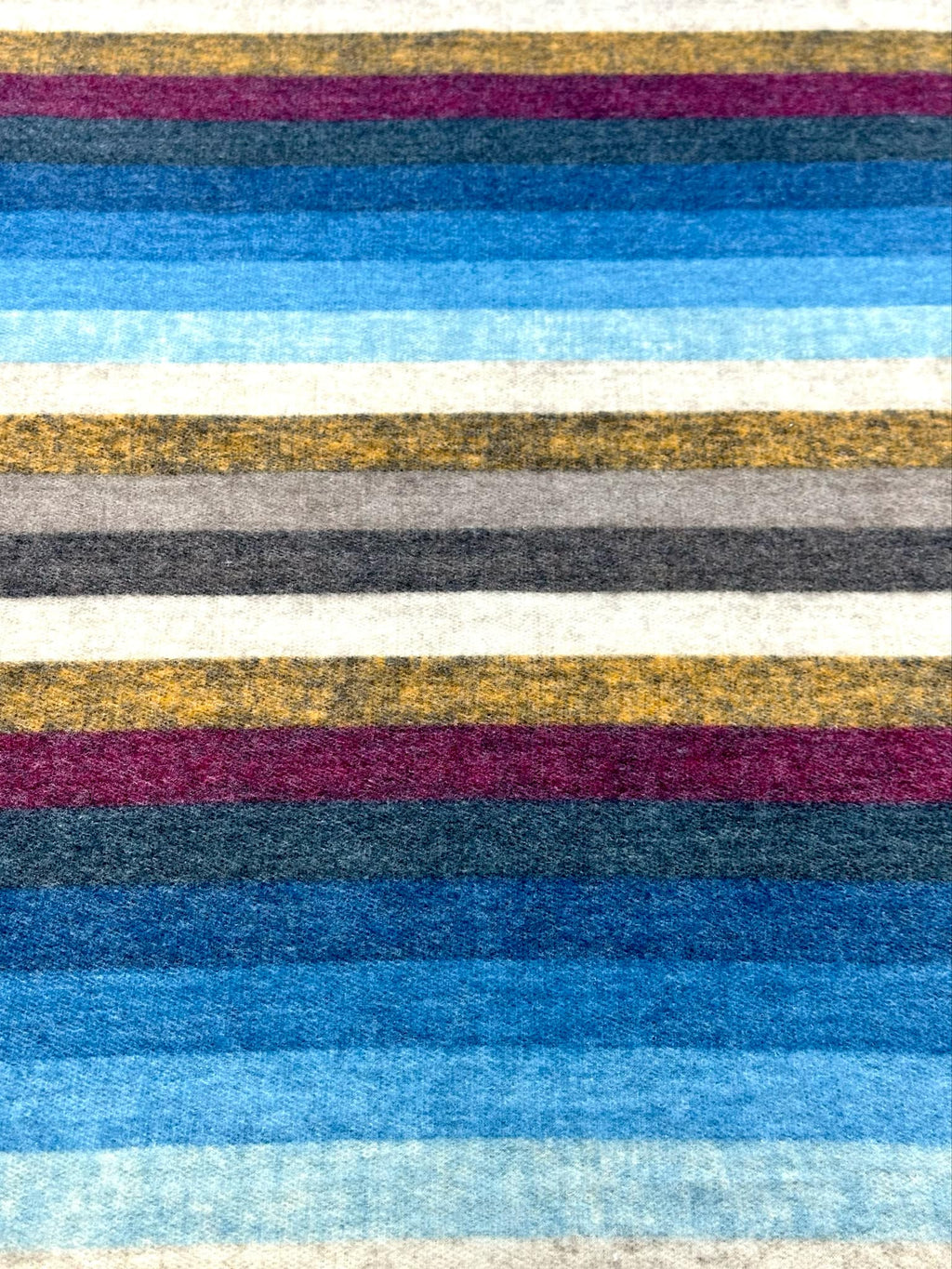(BRUSHED SWEATER KNIT) COLORFUL STRIPES