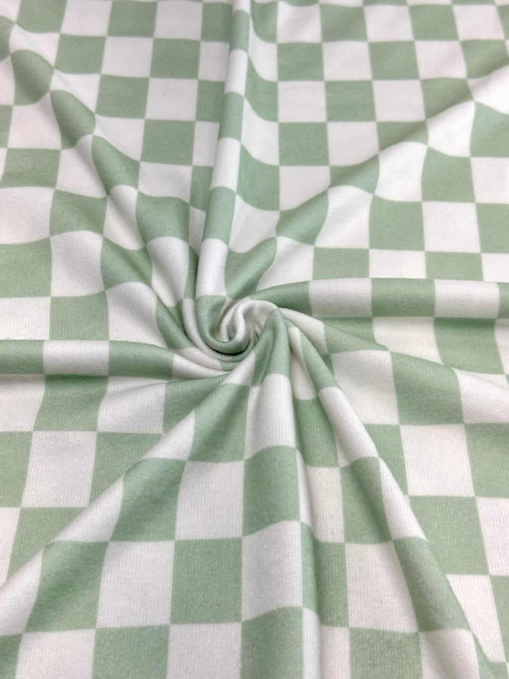 (BRUSHED OAKLEY) LIGHT GREEN AND OFF WHITE CHECKERD PATTERN