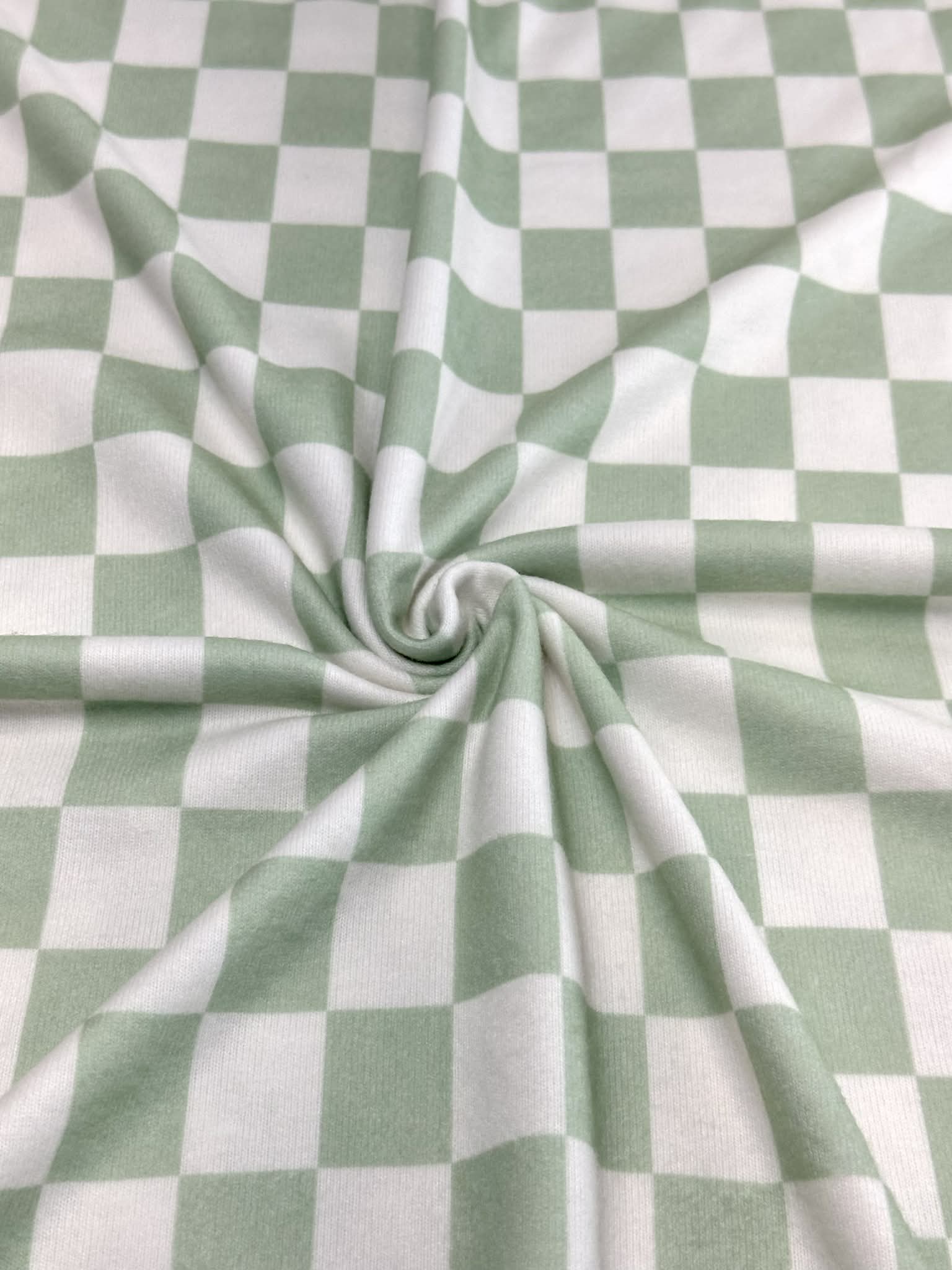 (BRUSHED OAKLEY) LIGHT GREEN AND OFF WHITE CHECKERD PATTERN