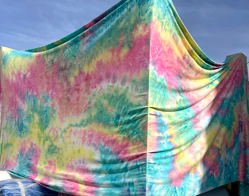 (DBP) BUBBLE GUM TIE DYE
