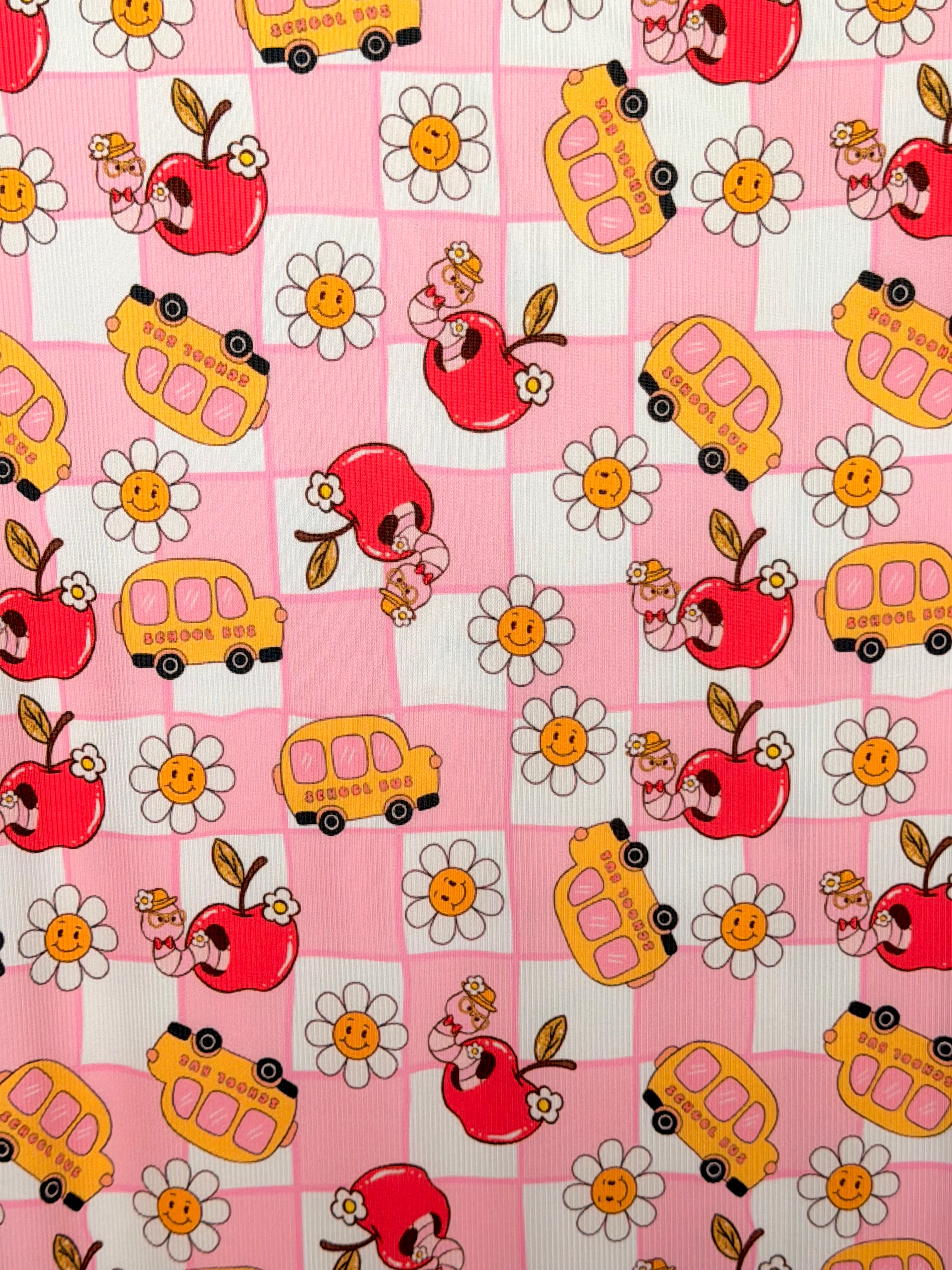 (2X2 YUMMY RIB) SCHOOL BUS ON PINK
