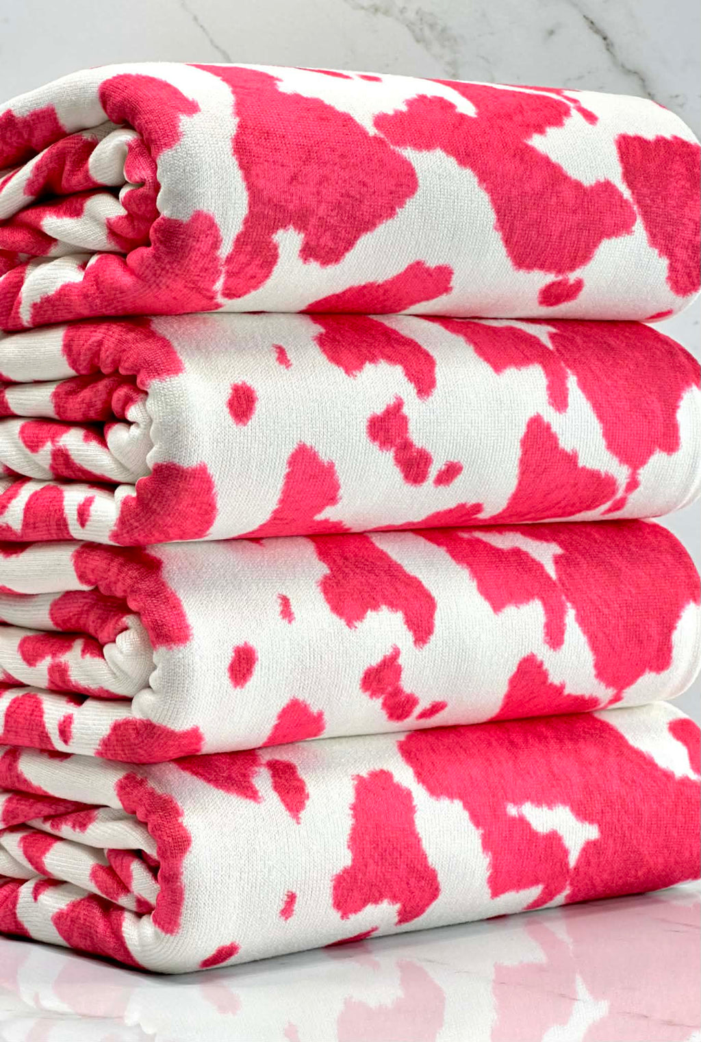 (OAKLEY) HOT PINK COW FUR PRINT ON OFF WHITE