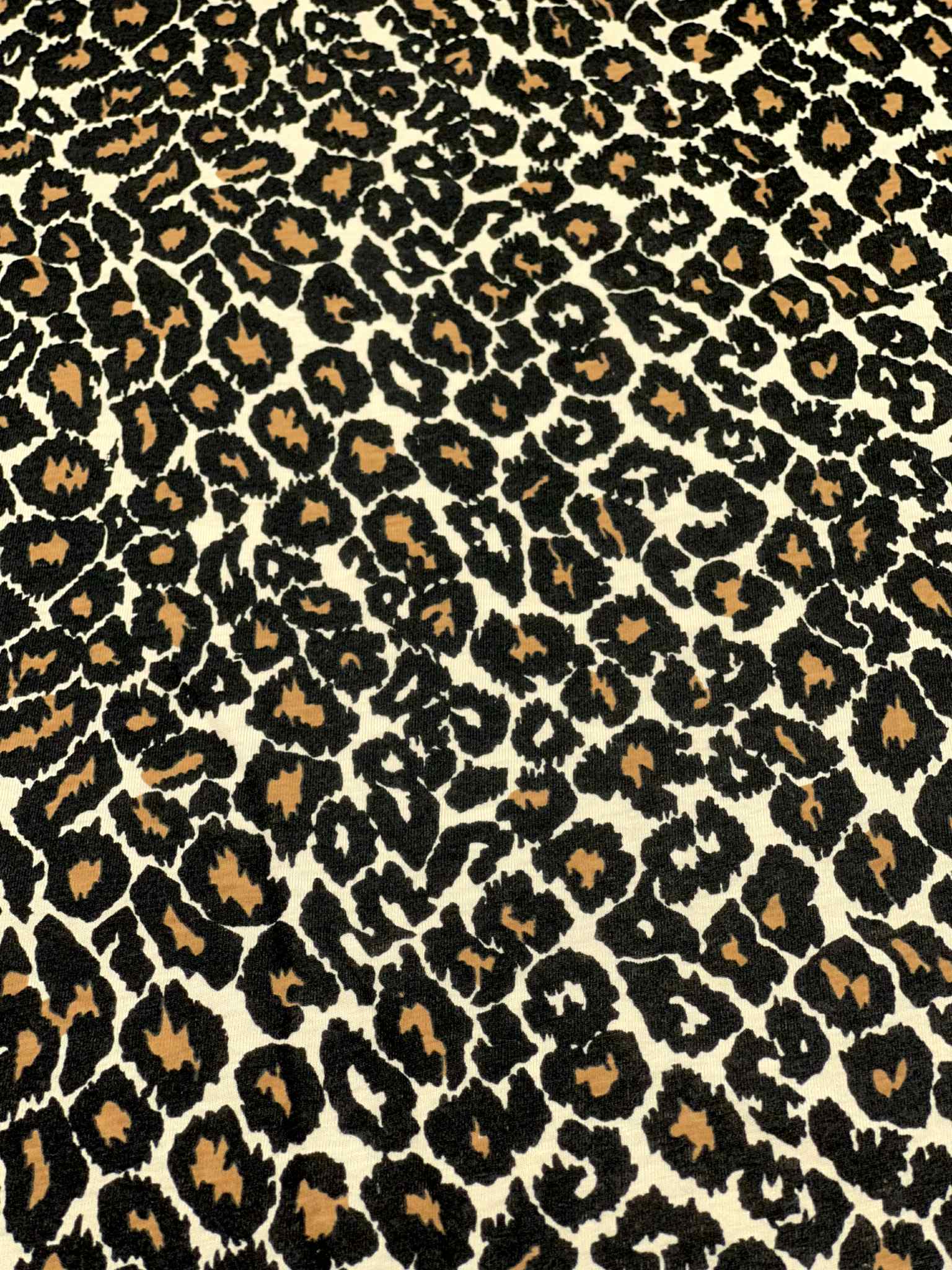 (COTTON JERSEY) BLACK AND CAMEL CHEETAH ON TAN