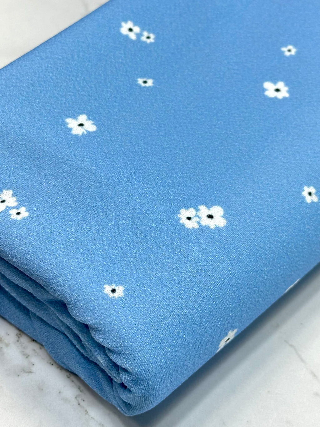(CREPE KNIT) TINY WHITE FLOWERS ON