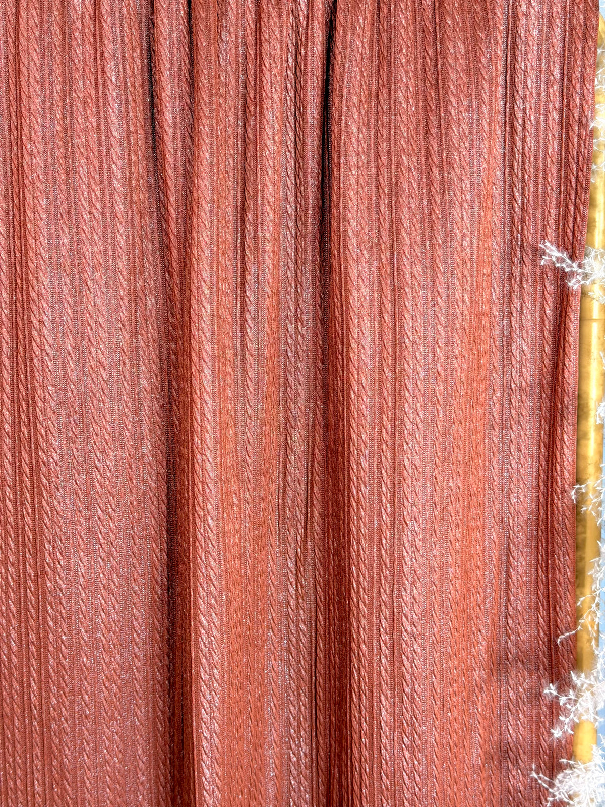 (CABLE KNIT) RUST SHIMMER