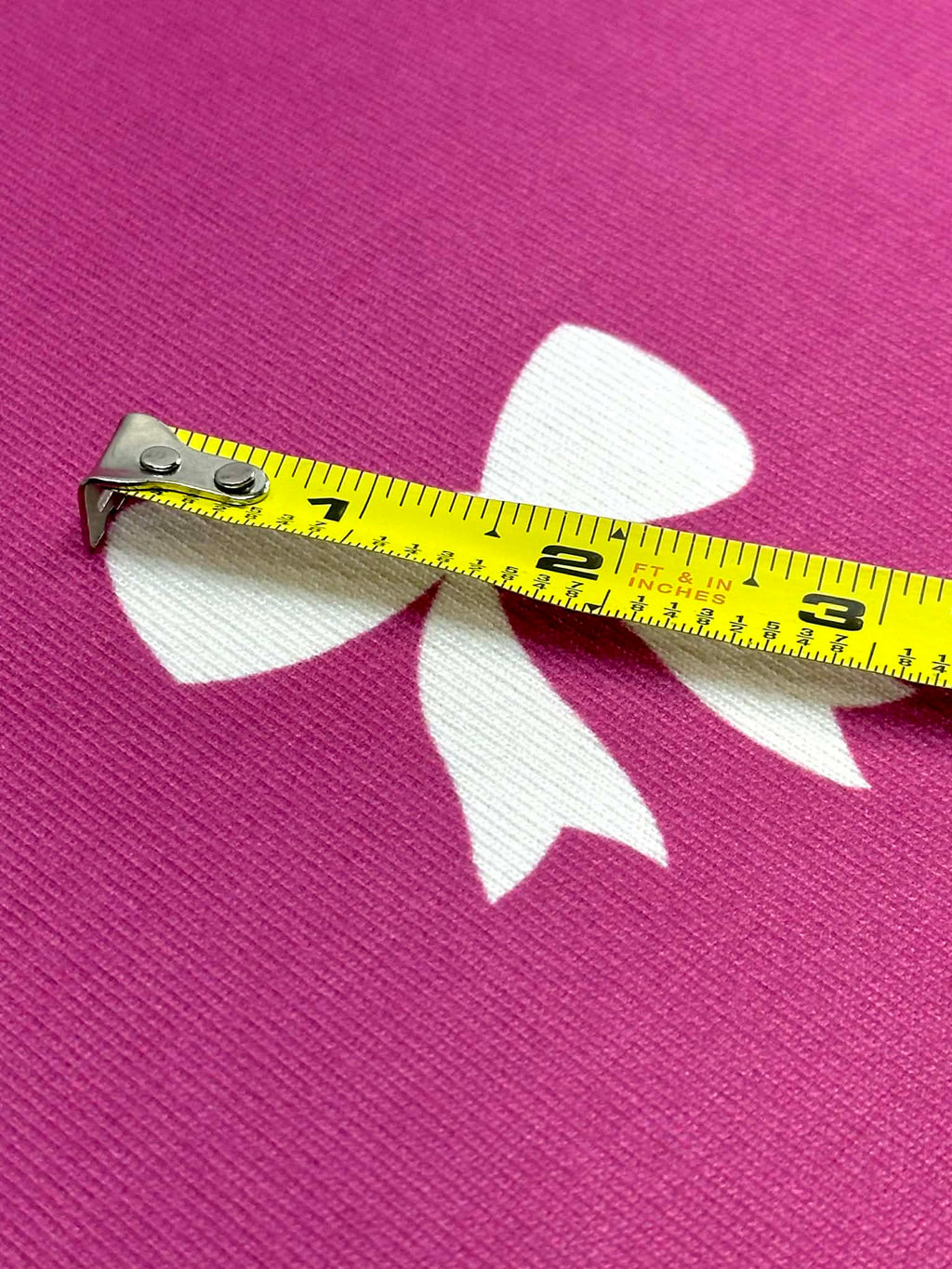 (OAKLEY) OFF WHITE BOWS ON MAGENTA