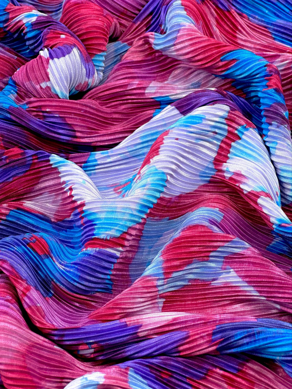 (PLEATED) BLUE AND PURPLE FLORAL ON BRIGHT MAUVE