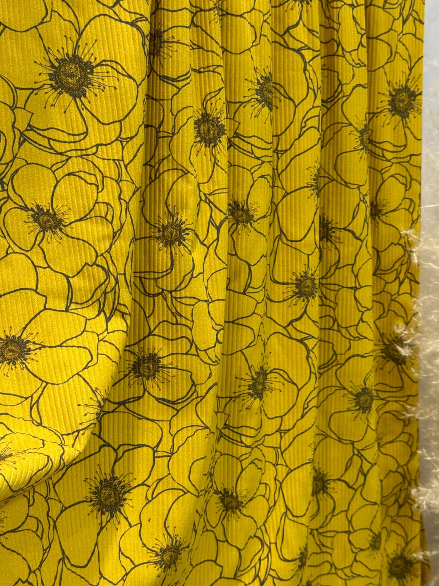 (SWIM RIB) FLORAL PATTERN ON VINTAGE YELLOW