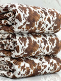 (URBAN RIB) SMALL BROWN COW FUR PRINT ON OFF WHITE
