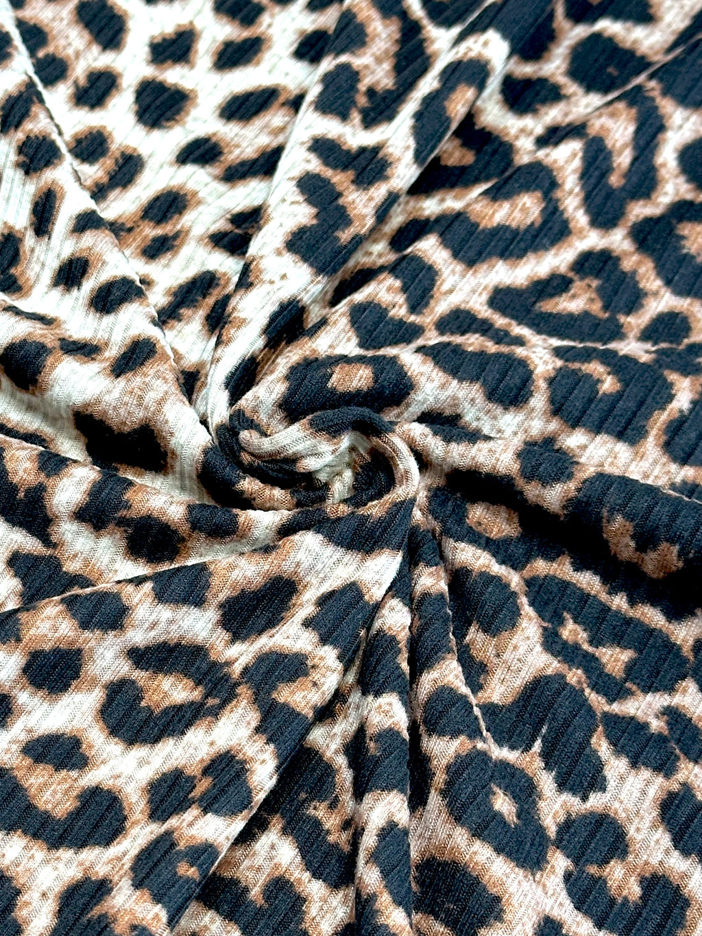 (4X2 YUMMY RIB) BLACK AND TAN CHEETAH