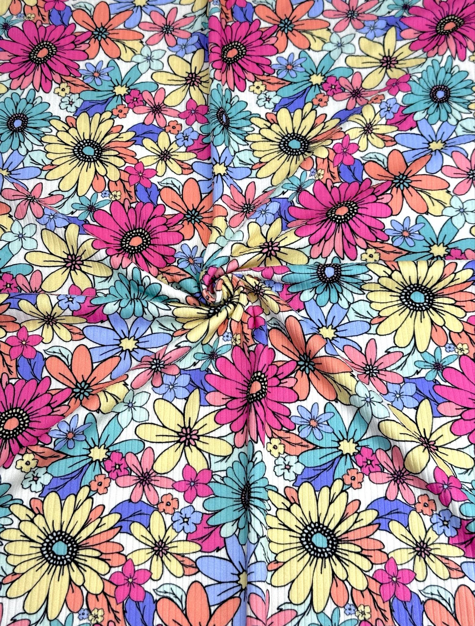 (YUMMY RIB) NEW MINT, LIGHT YELLOW AND FUCHSIA FLOWERS ON WHITE (3)