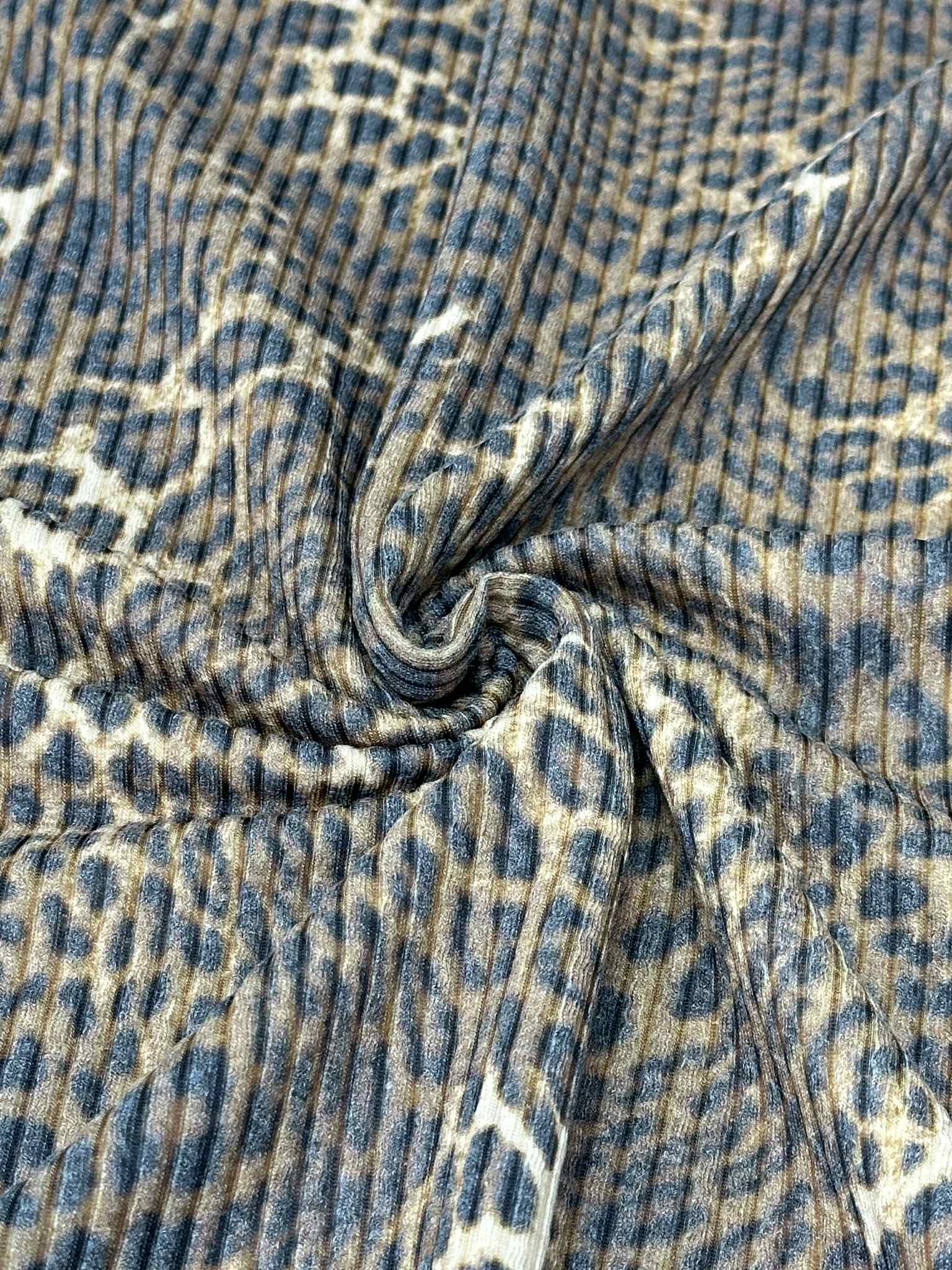 (URBAN RIB) LEOPARD PRINT