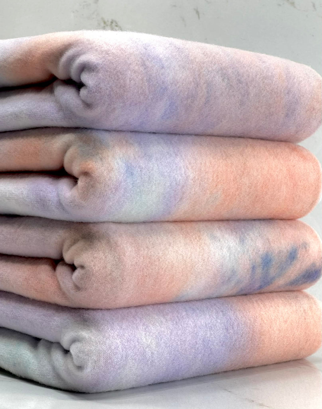(BRUSHED SWEATER KNIT) PASTEL TIE DYE