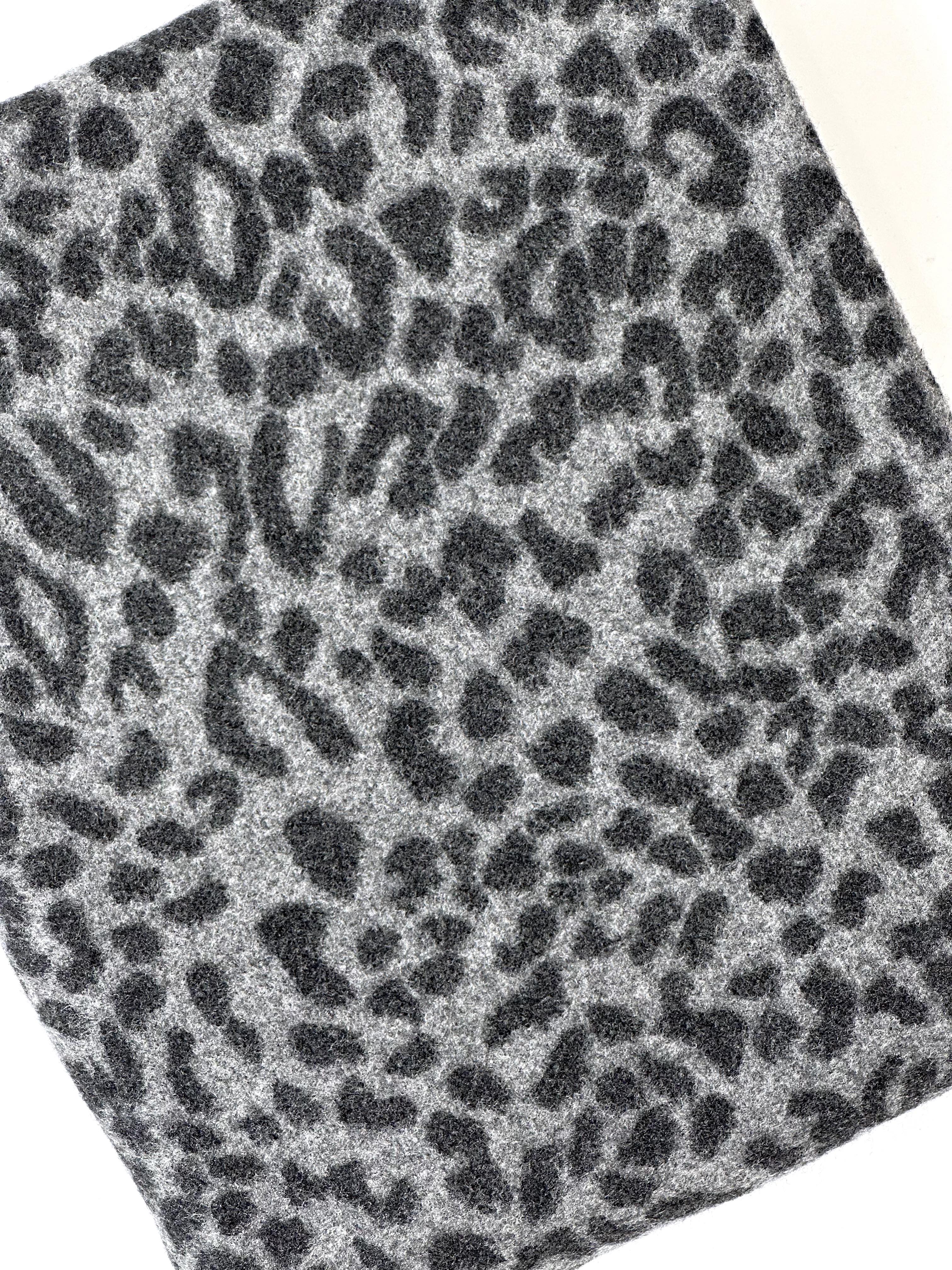 (BRUSHED SWEATER KNIT) TINY BLACK LEOPARD ON DEEP STEEL
