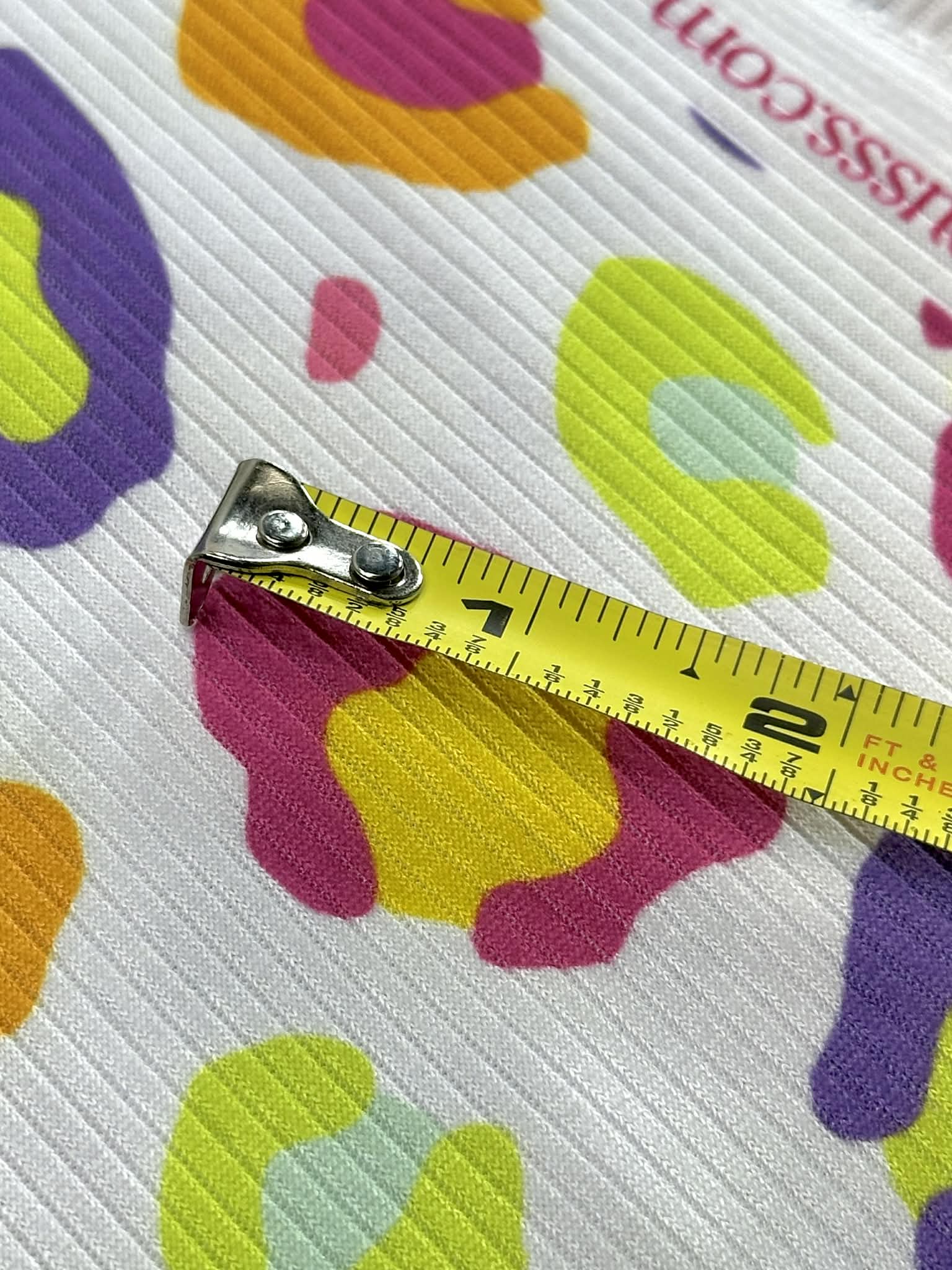 (4X2 YUMMY RIB) MULTI COLORFUL CHEETAH PRINT ON OFF WHITE