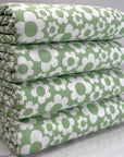 (YUMMY 4X2 RIB) OFF WHITE RETRO FLOWERS ON LIGHT GREEN