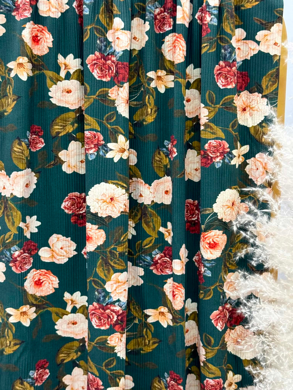 (SWIM RIB) VINTAGE FLORAL ON DARK FOREST GREEN(5)