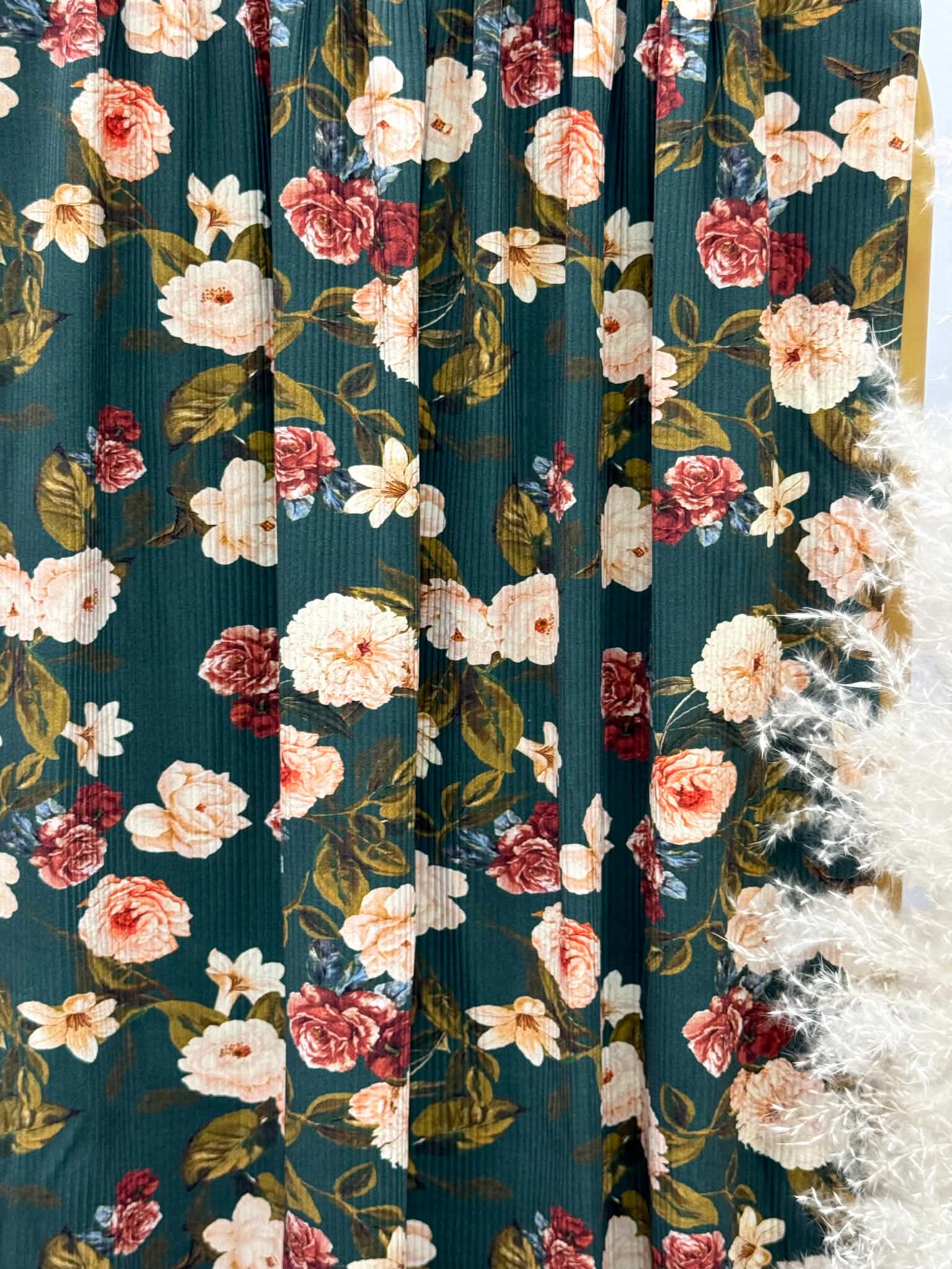 (SWIM RIB) VINTAGE FLORAL ON DARK FOREST GREEN(5)