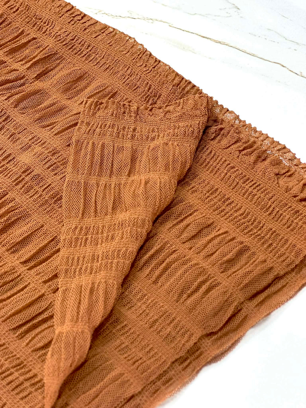 (PLEATED MESH) NEW BROWN