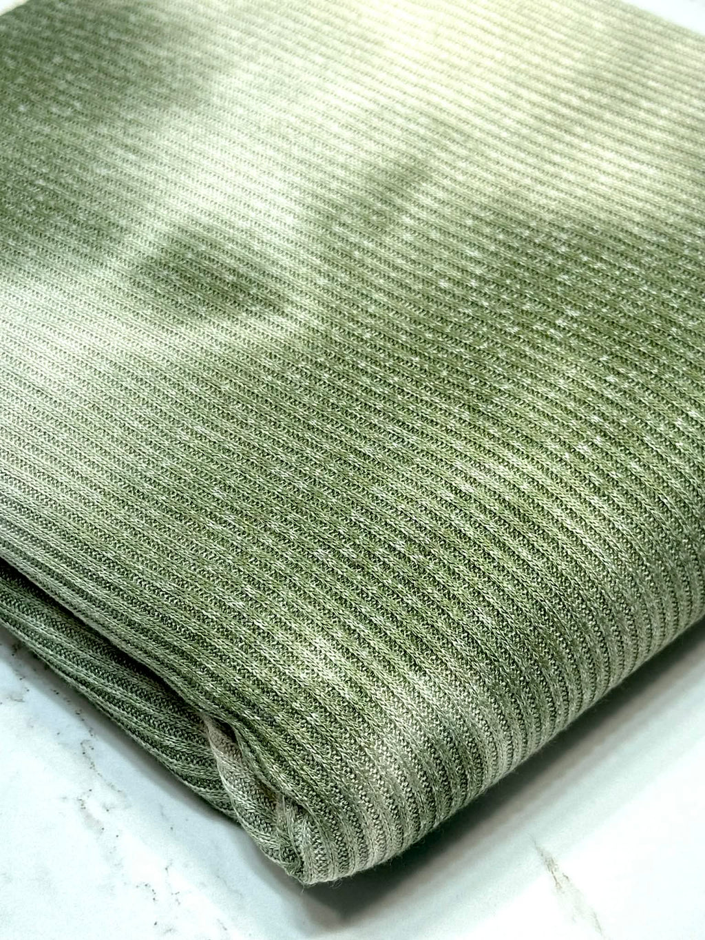 (CASHMERE RIB BRUSHED) OLIVE AND CREAM TIE DYE