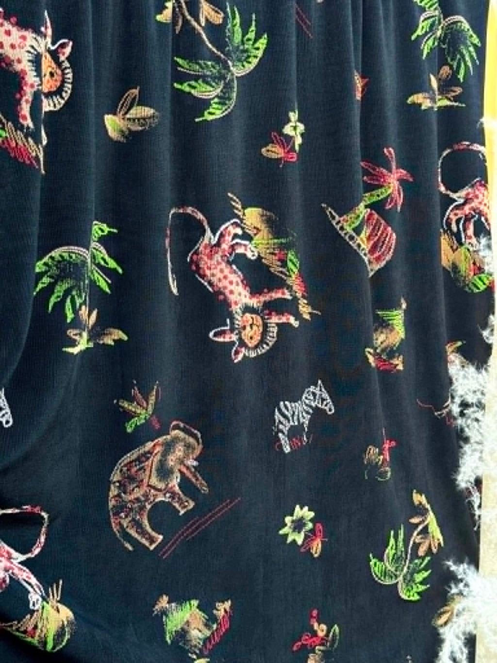 (KNIT) SAFARI PRINT ON BLACK