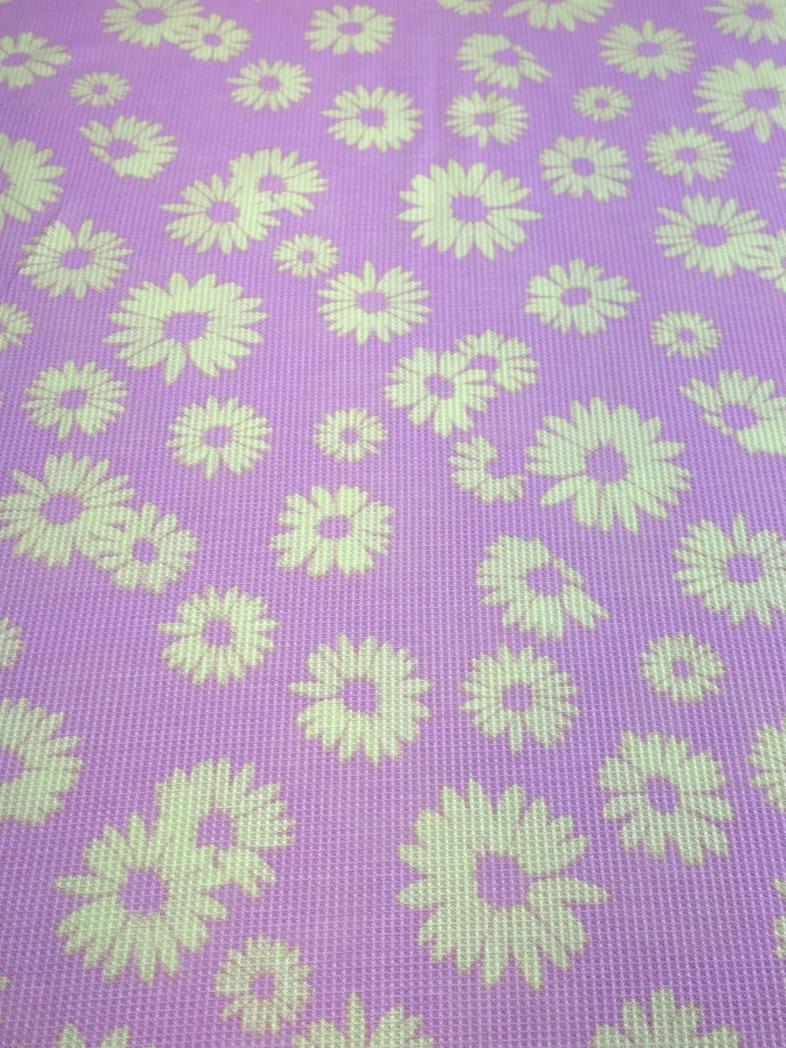(THERMAL) YELLOW FLOWERS ON PINK