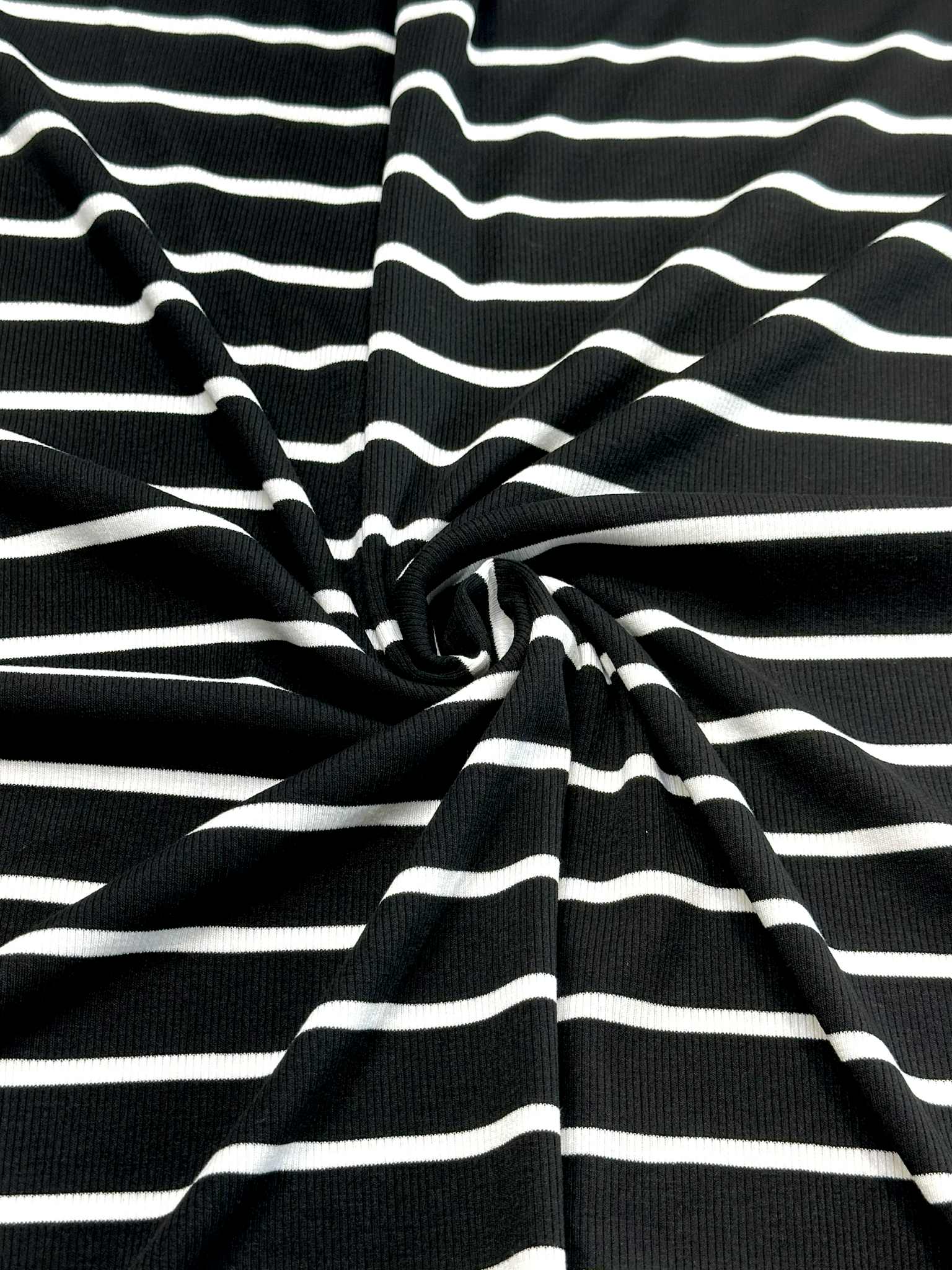 (2X1 RIB) OFF WHITE STRIPES ON BLACK
