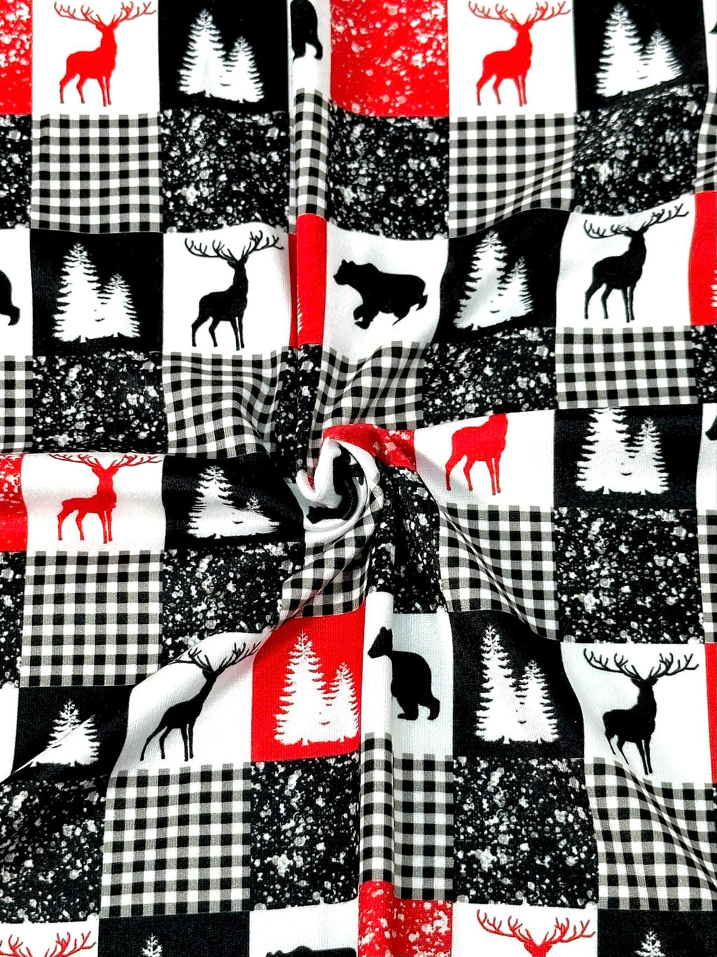 (DBP) BLACK BEAR, REINDEERS AND CHECKERED ON OFF WHITE