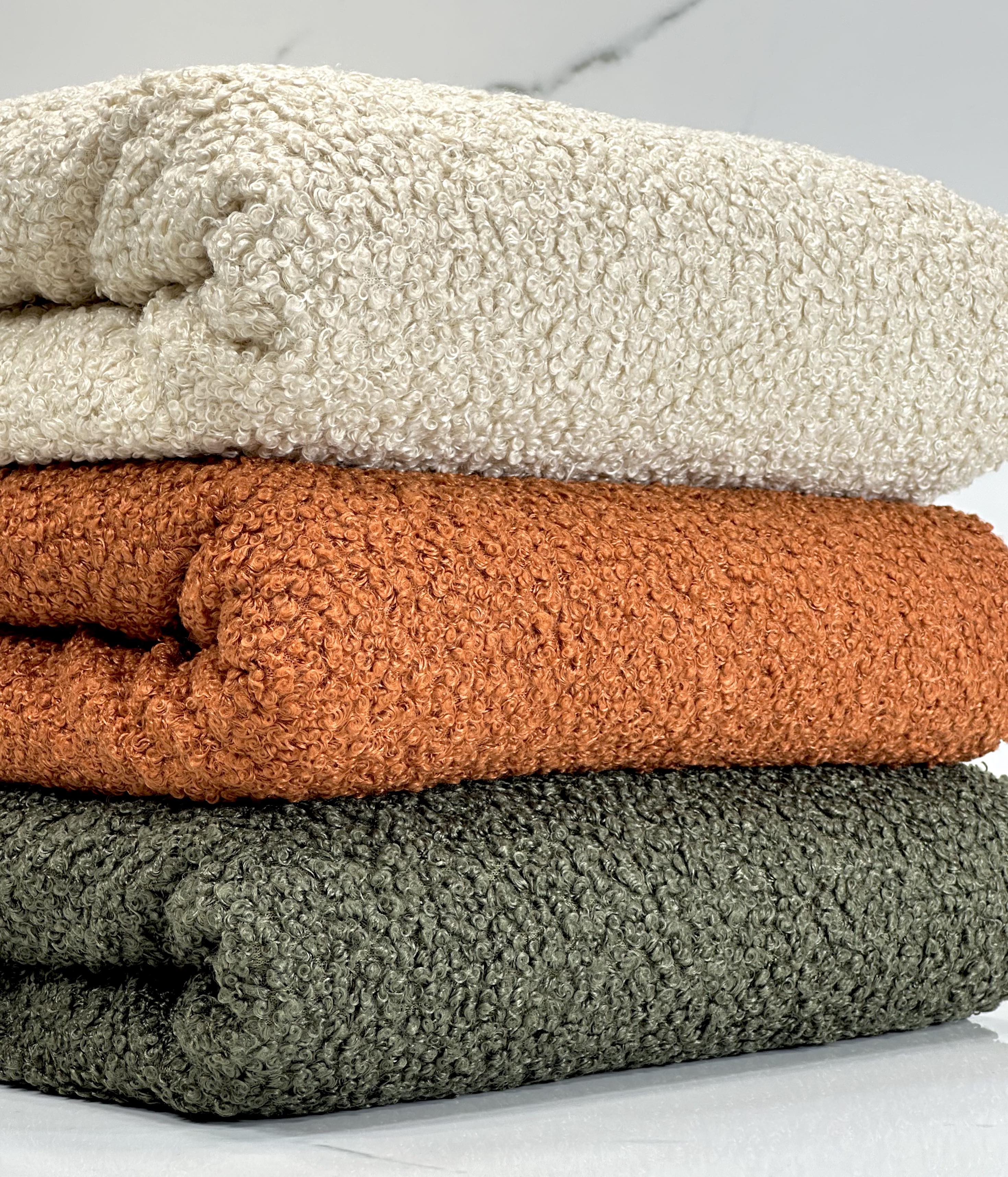 (SHERPA TEDDY KNIT) OLIVE