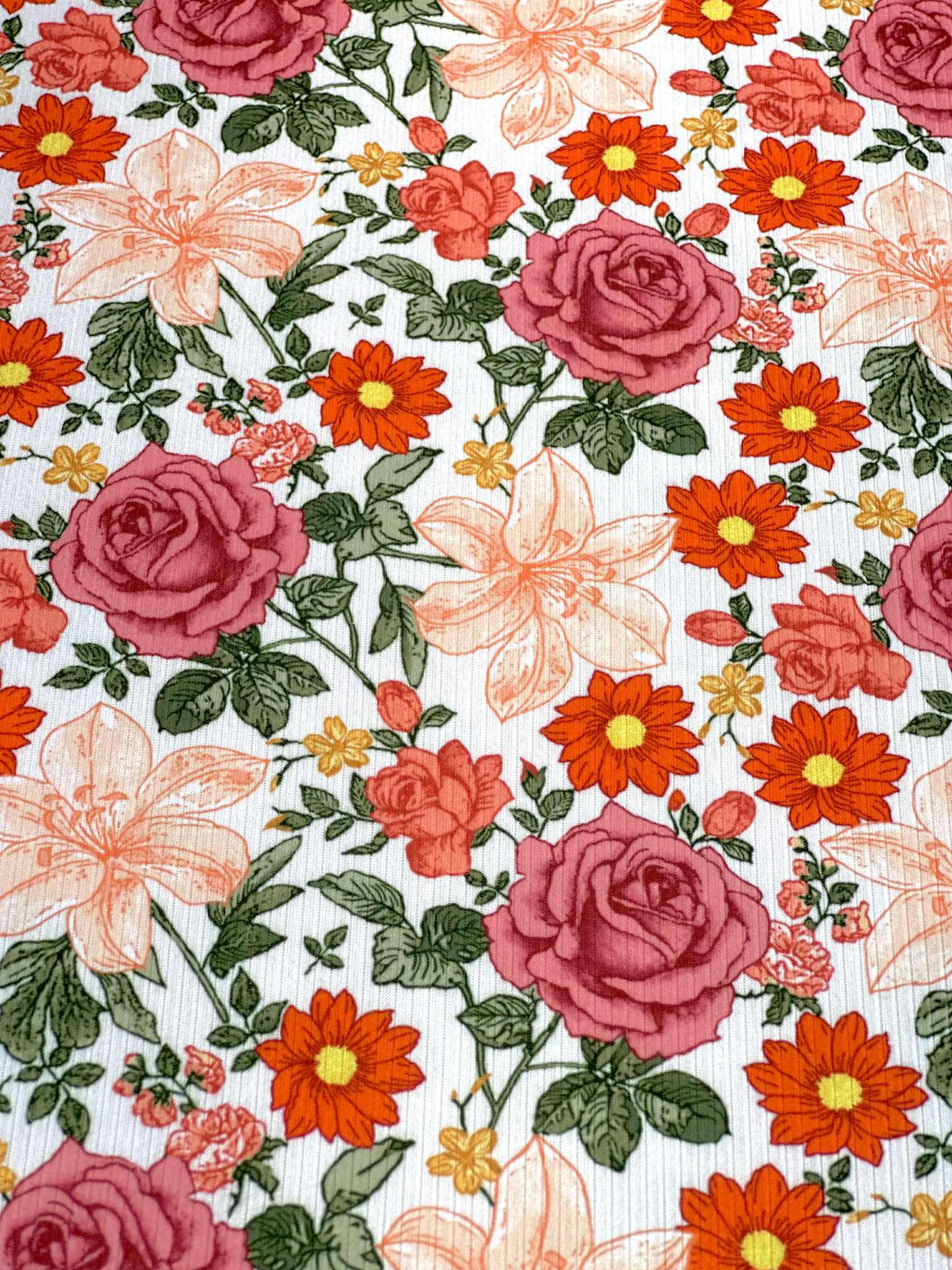 (4X2 RIB) RUST, PEACH, AND COPPER HATTIE FLOWERS ON OFF WHITE