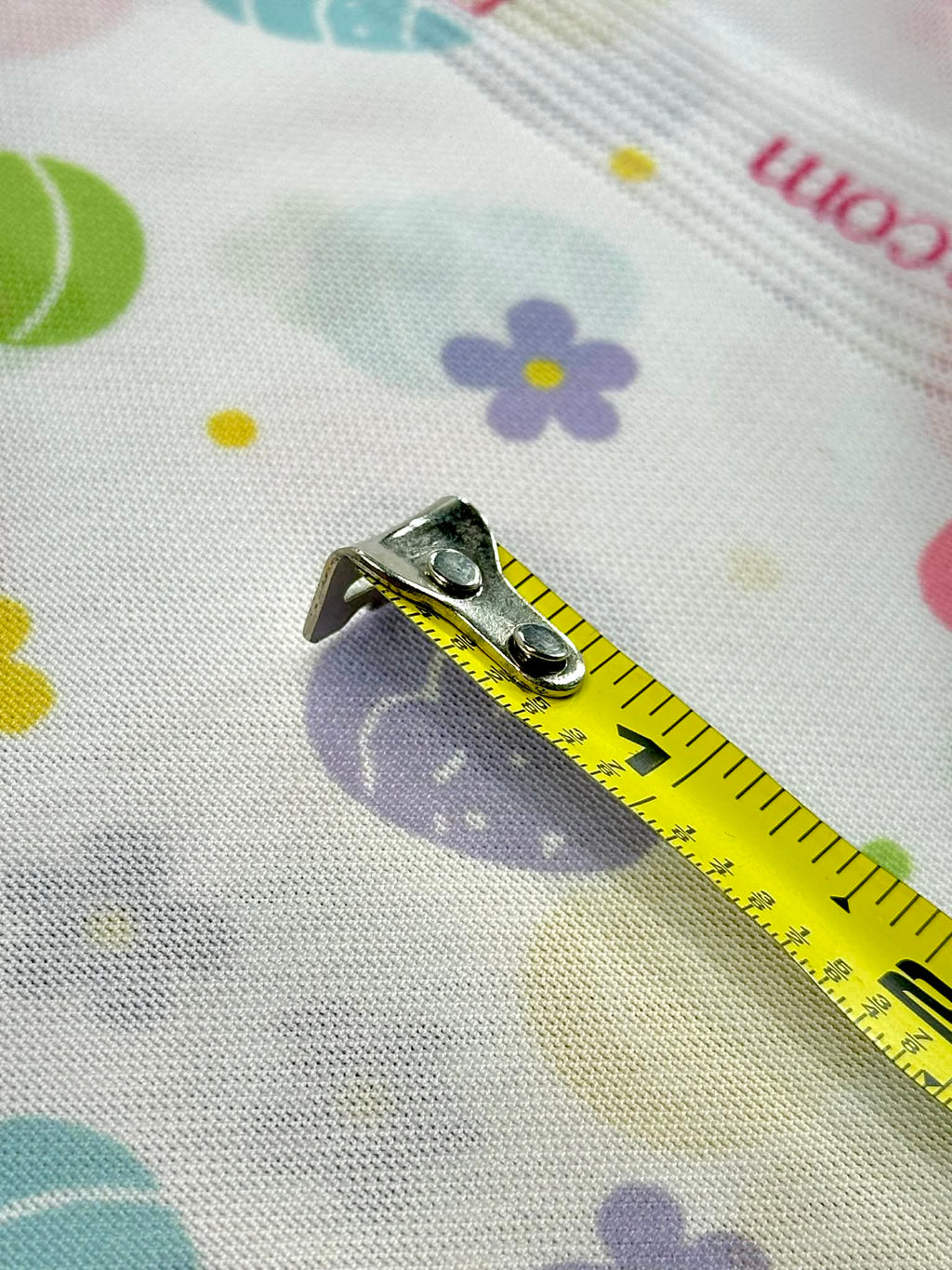 (MESH) PASTEL COLOR EGGS AND TINY FLOWERS ON OFF WHITE