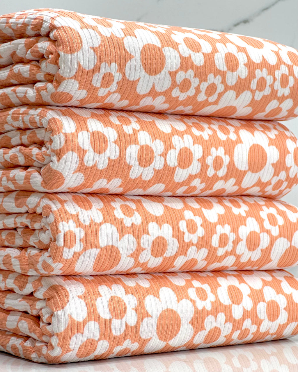 (4X2 YUMMY RIB) OFF WHITE RETRO FLOWERS ON PEACH