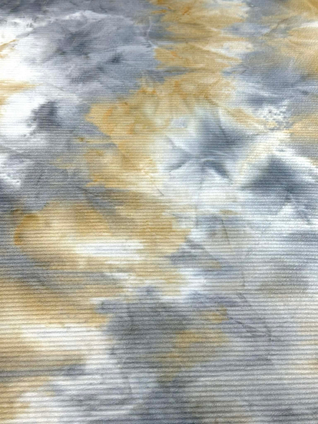(TEXTURE HORIZONTAL RIB) VINTAGE YELLOW, GRAY AND OFF WHITE TIE DYE