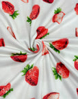 (DBP) STRAWBERRY SLICES ON OFF WHITE