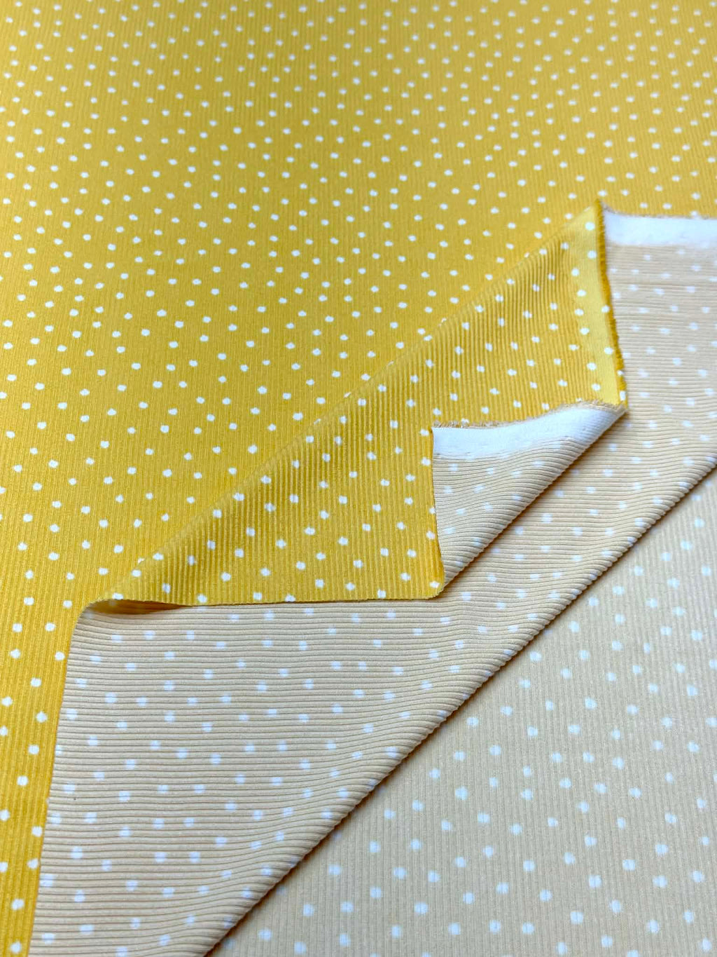 (2X1 YUMMY RIB) OFF WHITE POLKA DOTS ON YELLOW