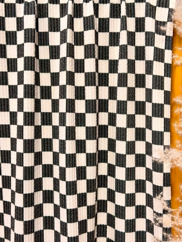 (URBAN RIB) BLACK AND OFF WHITE CHECKERED
