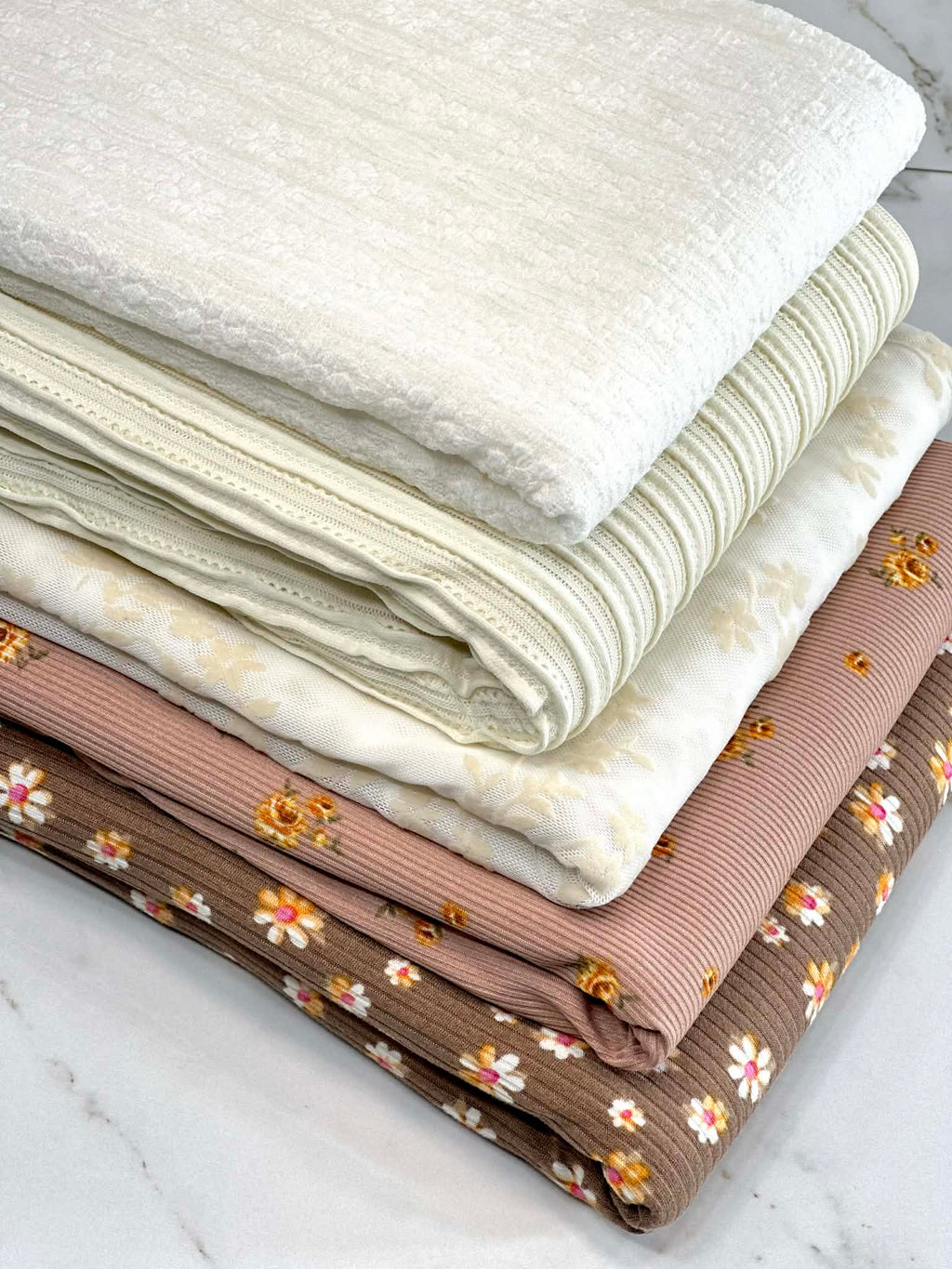 (2X1 RIB) GOLD FLOWERS ON VINTAGE BROWN(4)