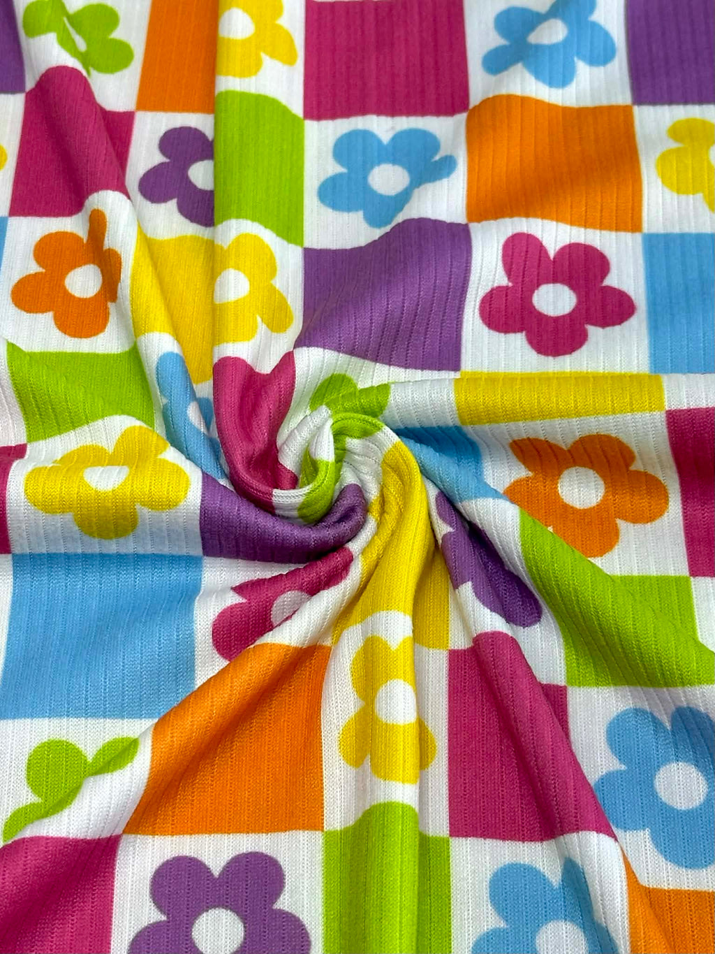 (4X2 YUMMY RIB) MEDIUM BRIGHT COLORFUL FLOWERS AND CHECKERED PATTERN (3)