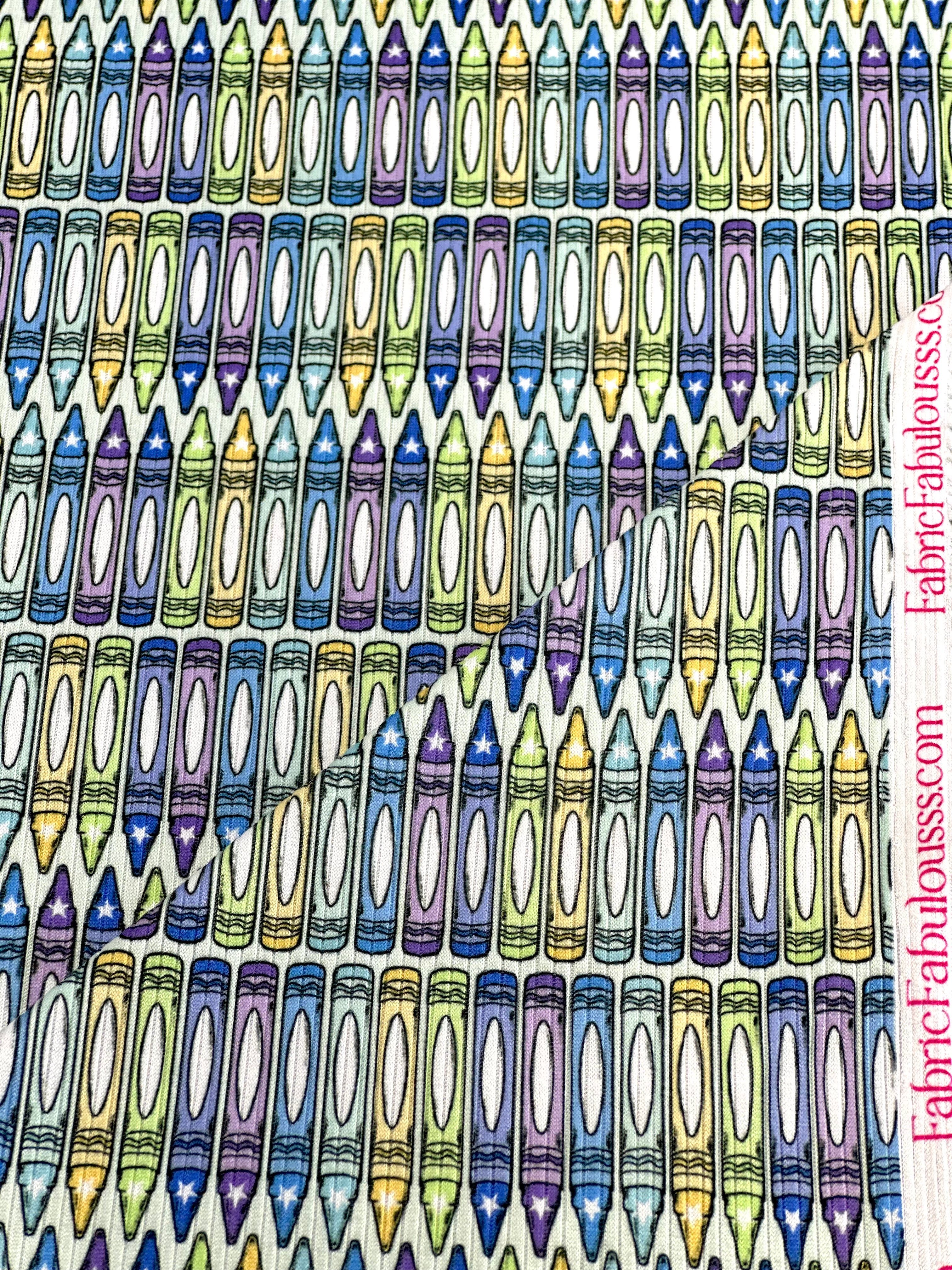 (4X2 YUMMY RIB) CRAYONS ON BLUE
