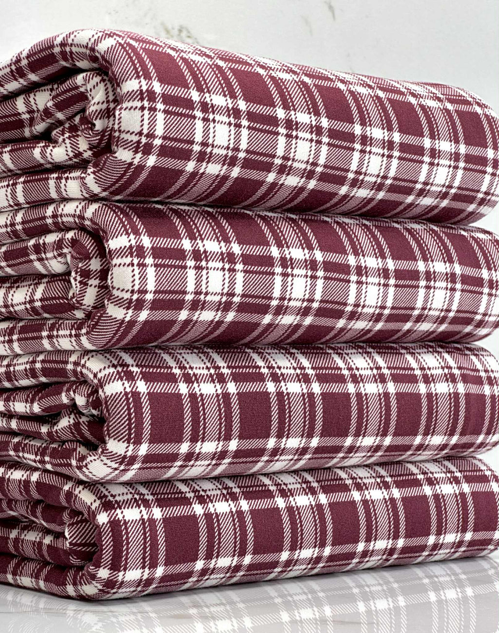 (DBP) WINE AND OFF WHITE PLAID