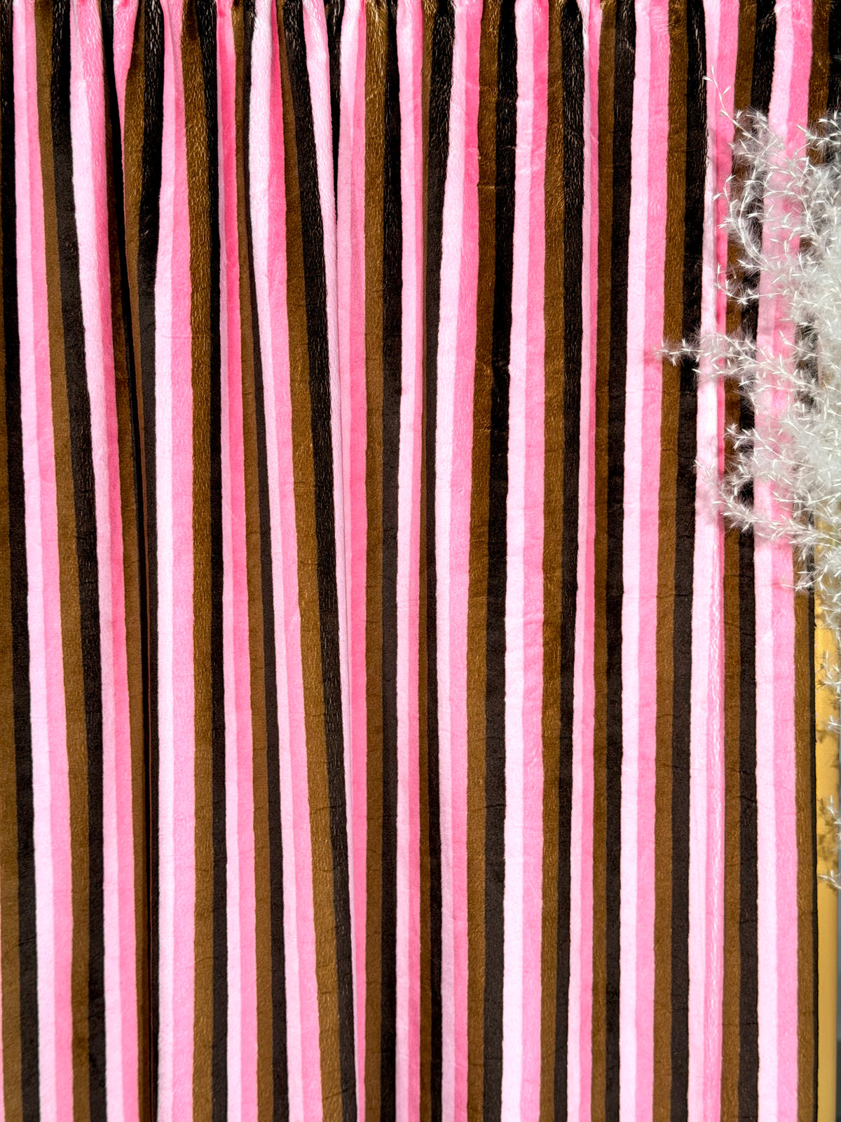 (MINKY) BROWN, PINK, LIGHT PINK & DARK DOWN STRIPES