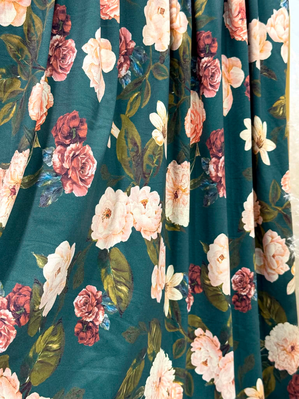 (SWIM) VINTAGE FLORAL ON DARK FOREST GREEN