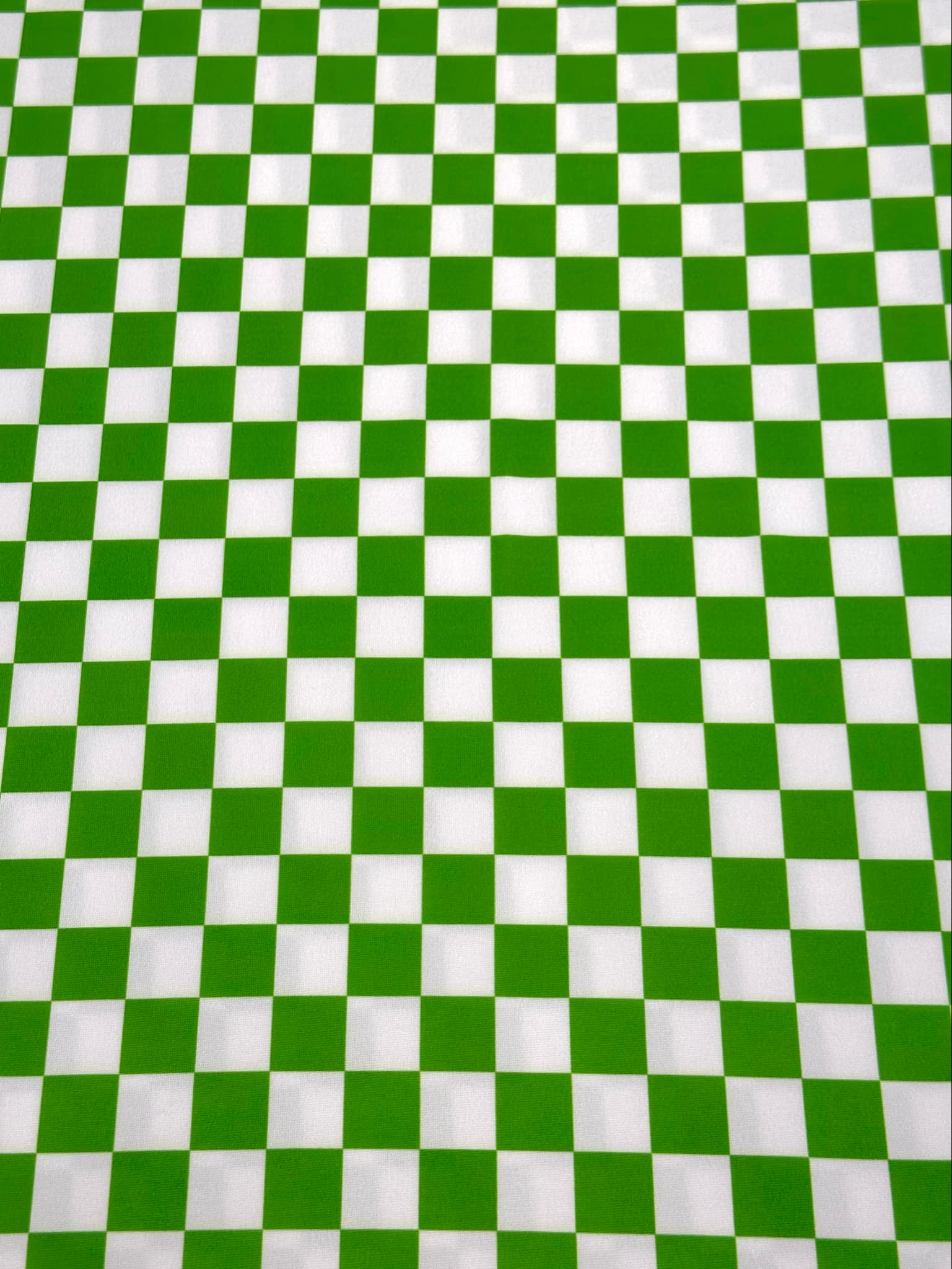 (DBP) GREEN AND OFF WHITE CHECKERED