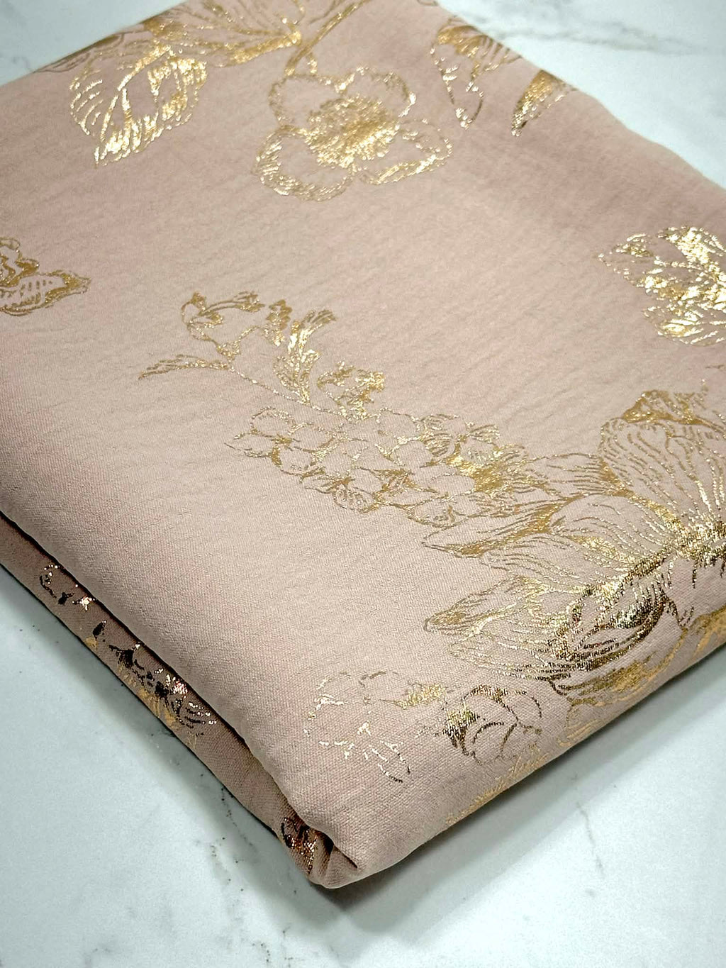 (WOVEN) GOLD FLORAL ON LIGHT MAUVE (1)
