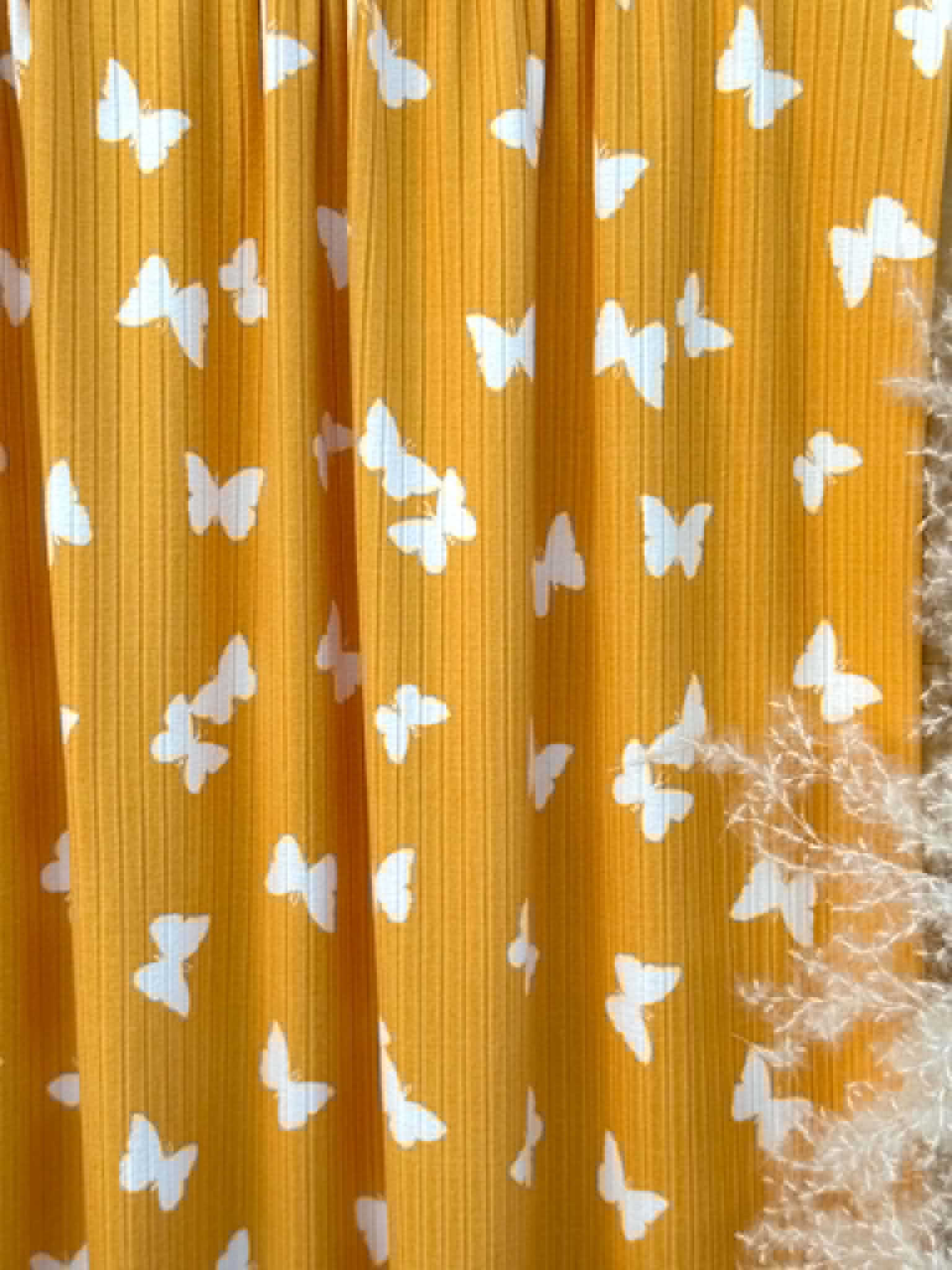 (WIDE RIB) WHITE BUTTERFLIES ON MUSTARD