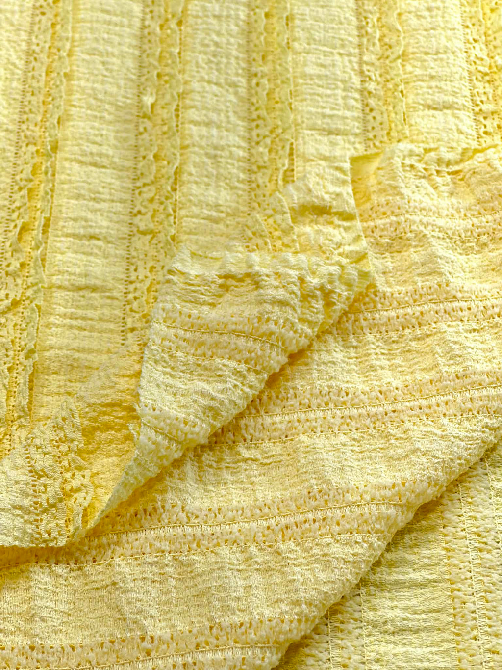 (RUFFLE LACE) LIGHT YELLOW