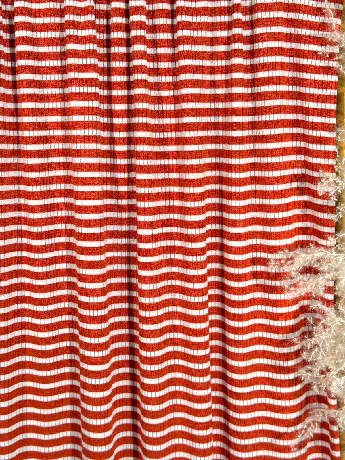 (4x2 YUMMY RIB) RUST AND OFF WHITE STRIPES