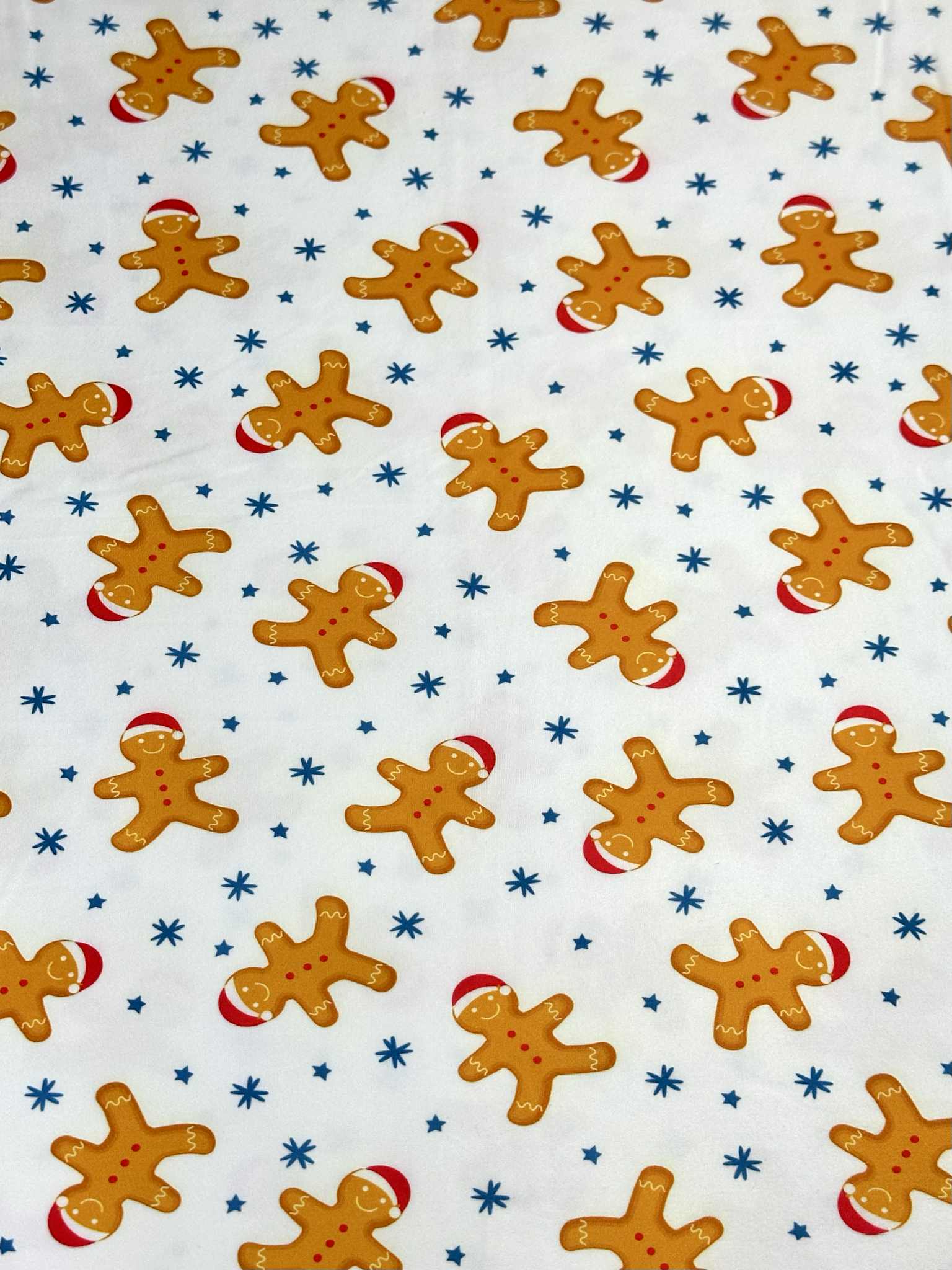 (DBP) MEDIUM GINGERBREAD MAN AND STARS ON OFF WHITE